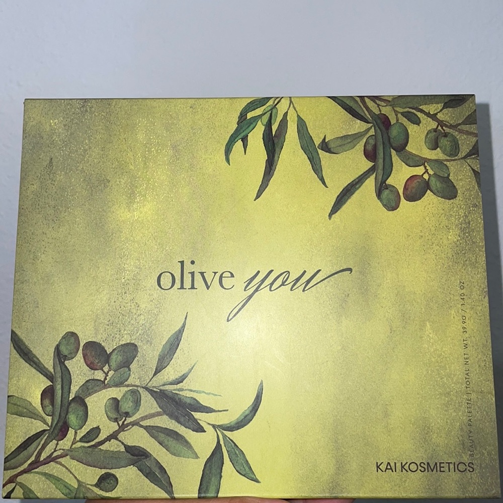 Kai cosmetics olive you palette